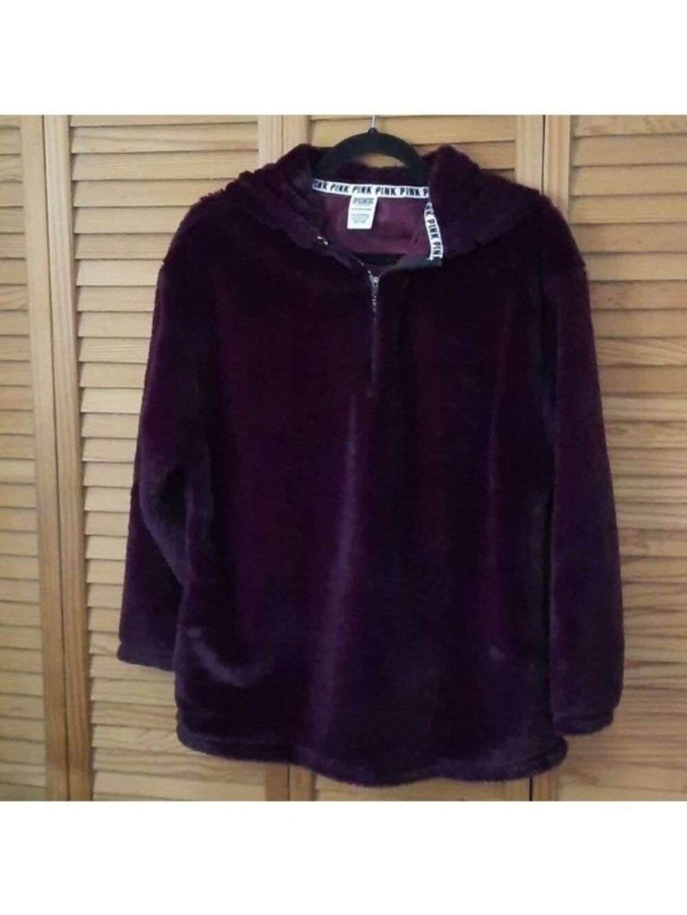 Pink by Victoria's Secret Deep Purple Buttery Soft Fur 2 Pocket Hoodie Size XS